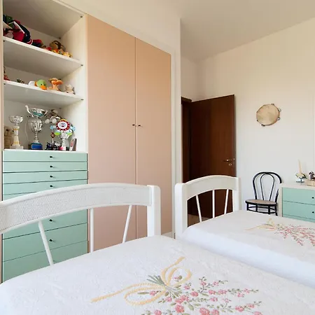 Rose Villa *