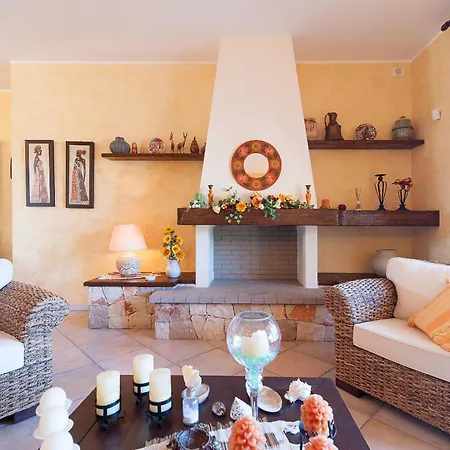 Rose Villa *